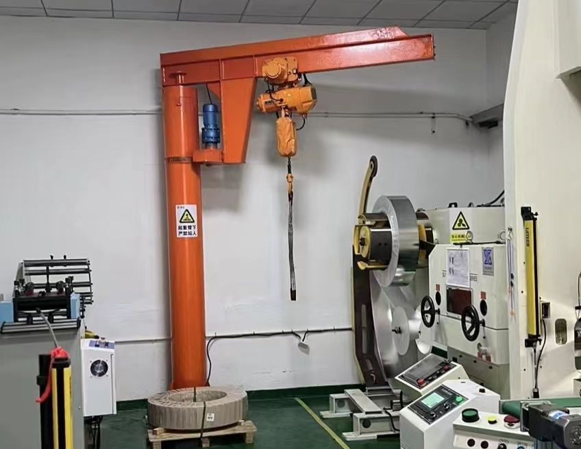 定柱式懸臂吊、懸臂起重機(jī)型號(hào)規(guī)格、出廠價(jià)格