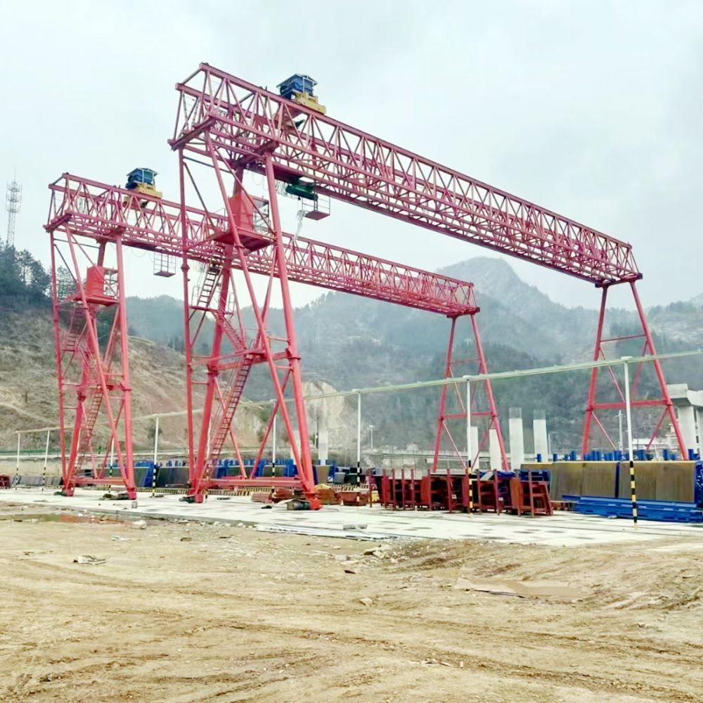 河南路橋門機(jī)租賃、提梁機(jī)、移梁機(jī)、地鐵出渣機(jī)出租、安裝搬遷維修