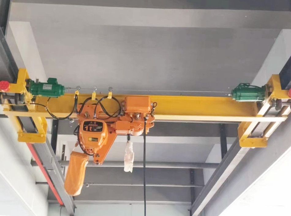 青島起重機(jī)械，LX1-10t新型電動單梁懸掛起重機(jī)