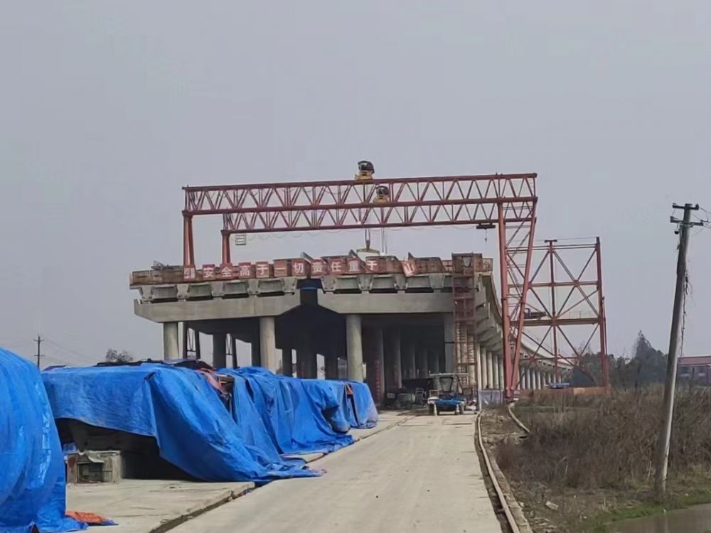 河南路橋門機、架橋提梁龍門吊、門式起重機
