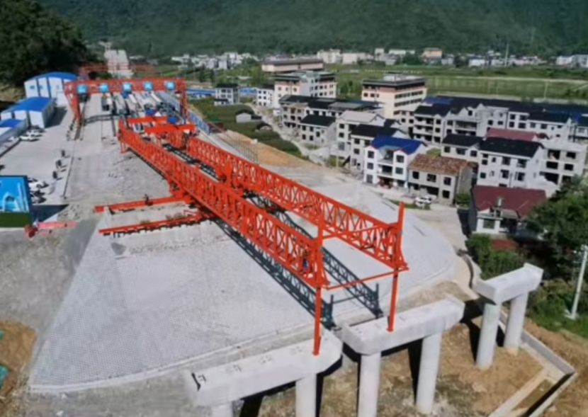 河南新鄉(xiāng)架橋機(jī)廠家報(bào)價(jià)、公路鐵路架橋機(jī)型號(hào)規(guī)格、技術(shù)參數(shù)