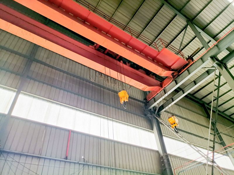 雙梁橋式起重機(jī)、LHE型電動葫蘆雙梁橋式起重機(jī)