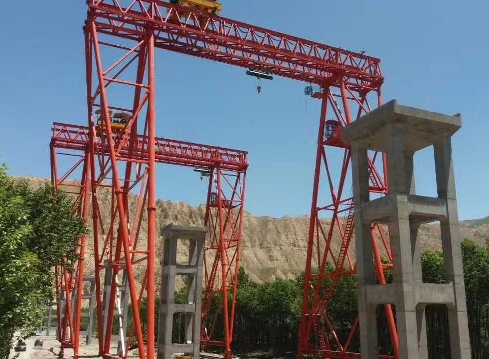 提梁機(jī)、移梁機(jī)、MG型桁架門式起重機(jī)、路橋門機(jī)