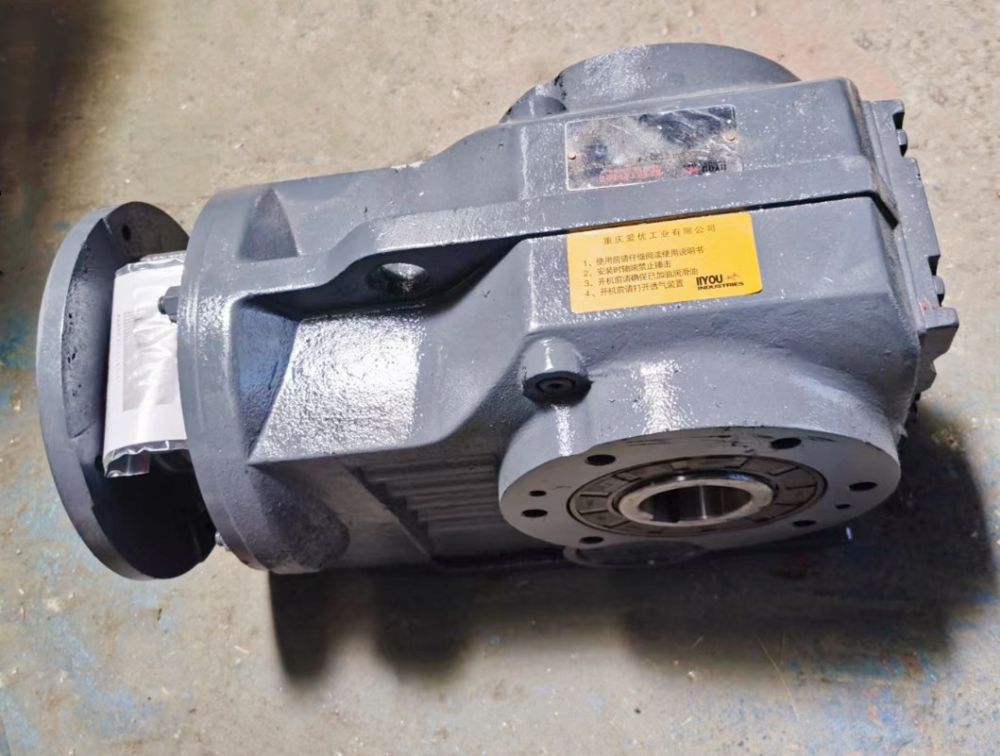 斜齒輪減速機型號、參數(shù)、圖紙、價格、斜齒輪減速機銷售安裝維修