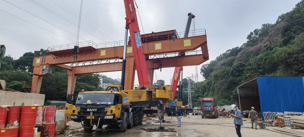 廣東廣州汽車吊出租租賃、大中型汽車起重機吊裝裝卸、搬廠定位服務