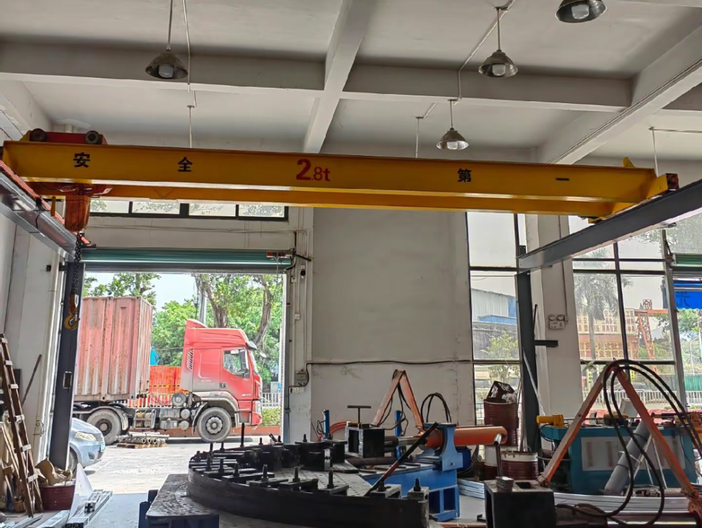 浙江寧波起重機(jī)、LH型電動(dòng)葫蘆雙梁起重機(jī)