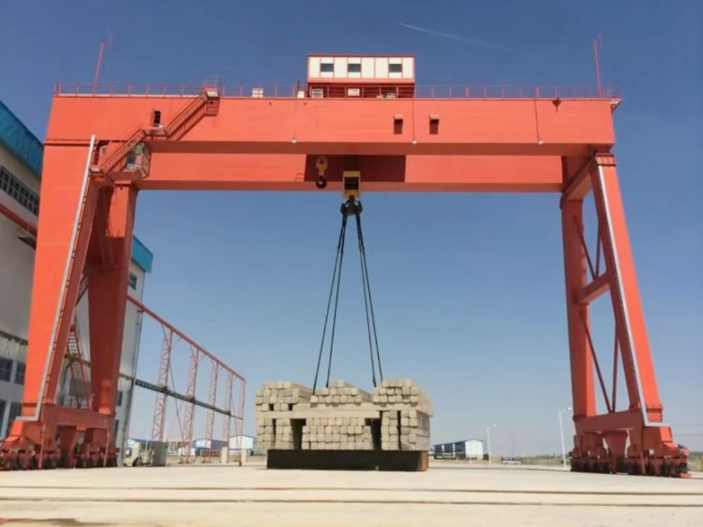 衛(wèi)華起重機(jī)、MG型雙梁門式起重機(jī)、龍門吊設(shè)計(jì)制造、安裝維修