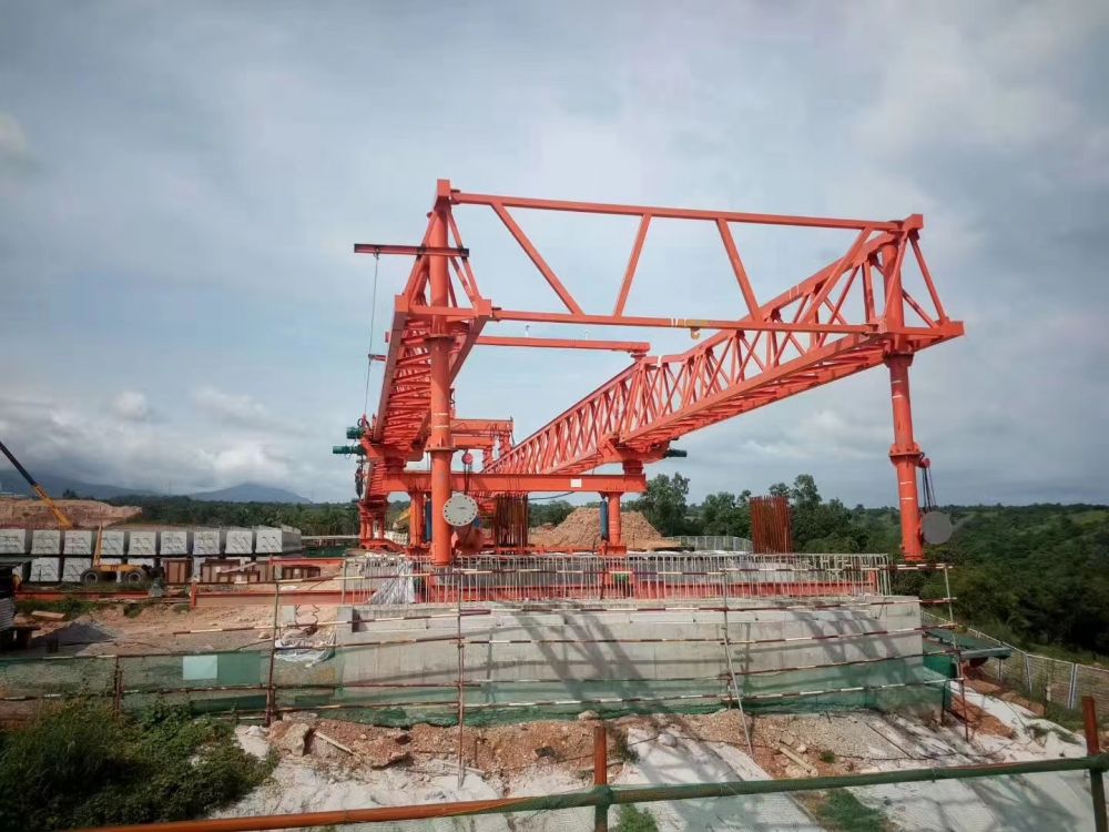 海南三亞架橋機，公路、鐵路架橋機廠家生產(chǎn)制造、價格方案、安裝維修