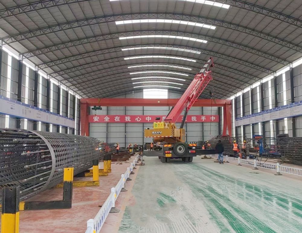 MH型電動(dòng)葫蘆門式起重機(jī)、龍門吊廠家、產(chǎn)地貨源