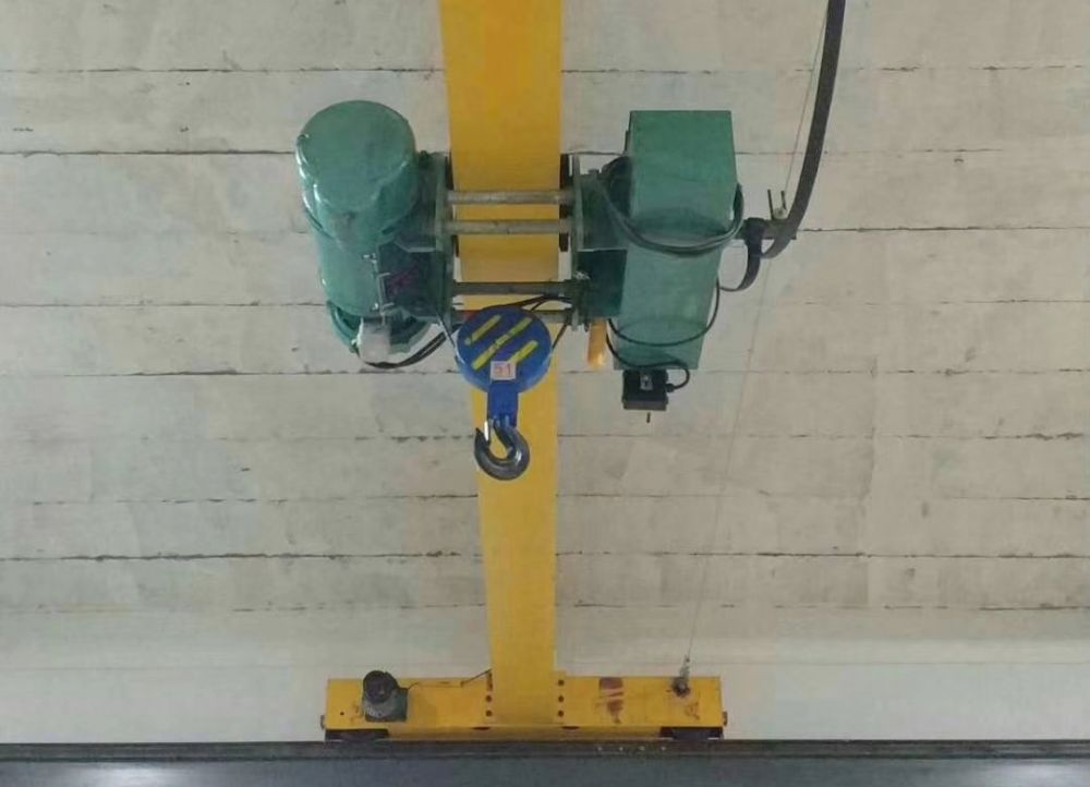 鋼絲繩式電動(dòng)葫蘆、低凈空電動(dòng)葫蘆、新型電動(dòng)葫蘆