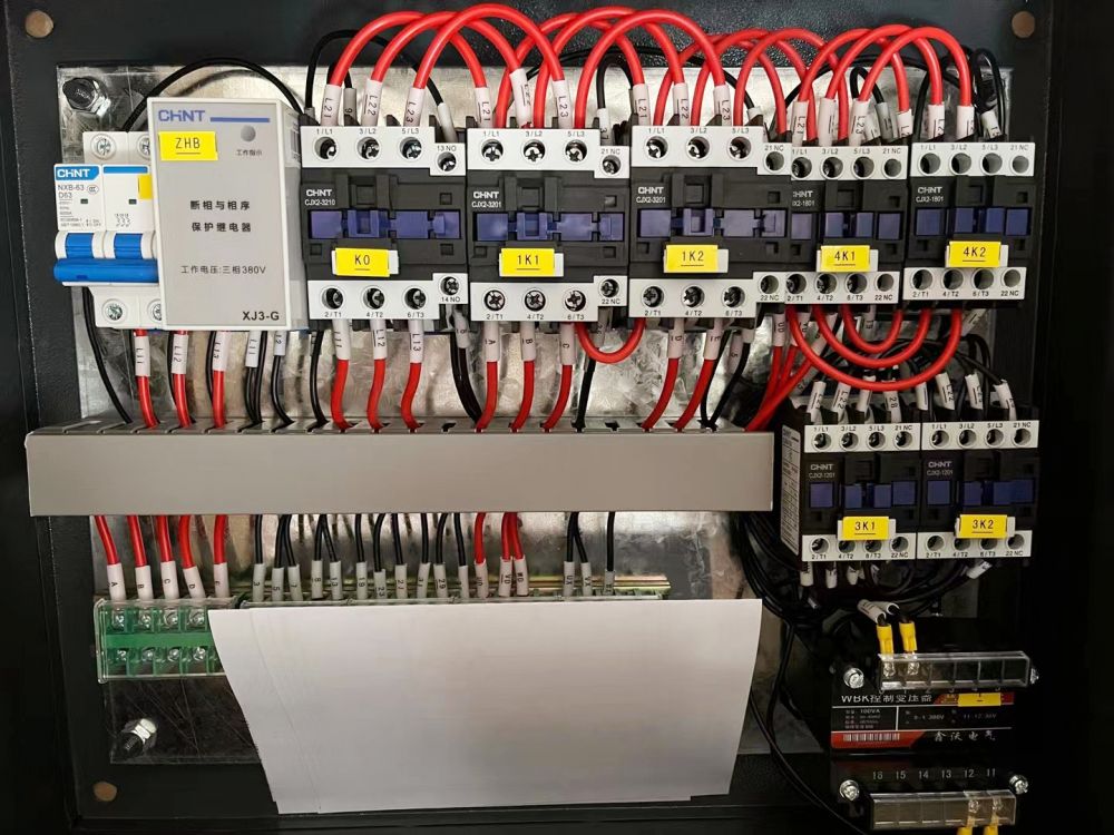 起重電氣柜、電氣箱、變頻起重電氣、自動化電氣控制系統(tǒng)設(shè)計制造安裝