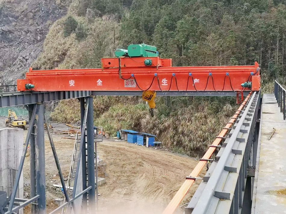 海南起重機(jī)、海口橋式起重機(jī)、LH型電動(dòng)葫蘆雙梁起重機(jī)