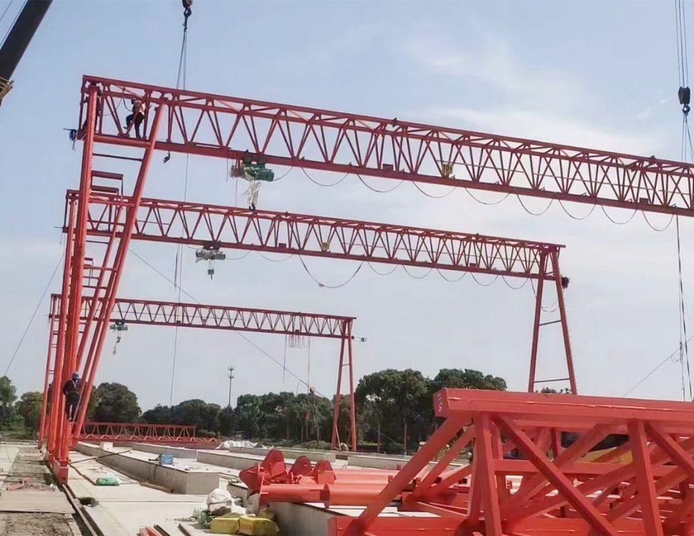 玉林單梁門式起重機(jī)、電動(dòng)單梁龍門吊廠家銷售、安裝修理