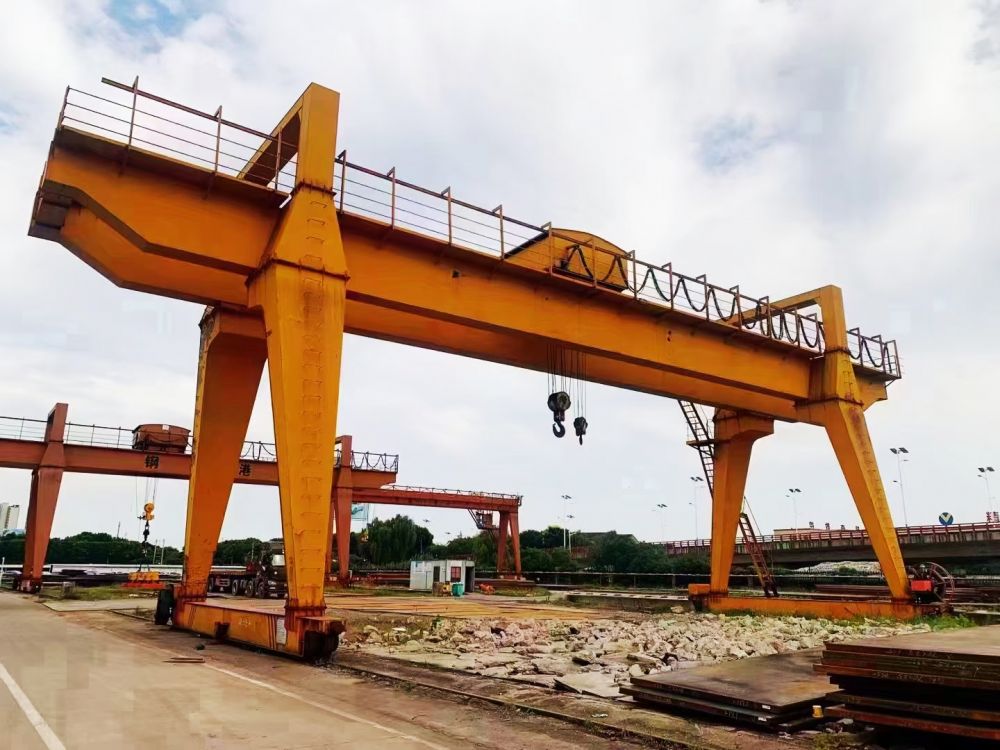 MG型電動(dòng)雙梁門式起重機(jī)、MG型龍門吊