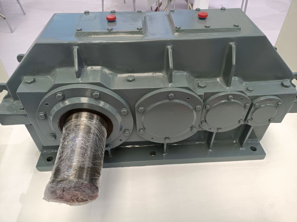 減速機(jī)廠家、起重機(jī)用減速機(jī)型號(hào)規(guī)格、技術(shù)參數(shù)及供貨安裝維修