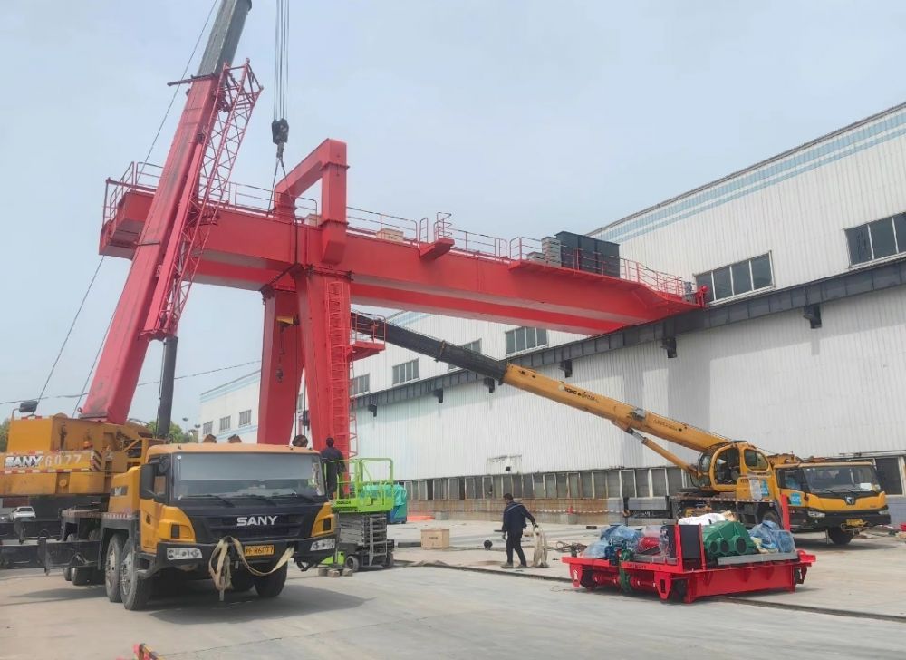 半腿龍門吊、電動(dòng)單支腿雙梁門式起重機(jī)