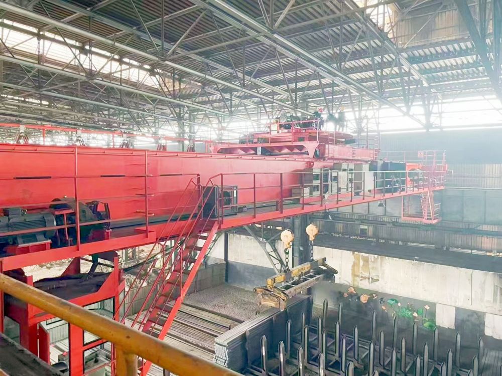 遼寧雙梁吊機(jī)、天車行車、阜新QL型旋轉(zhuǎn)電磁掛梁橋式起重機(jī)廠家銷售