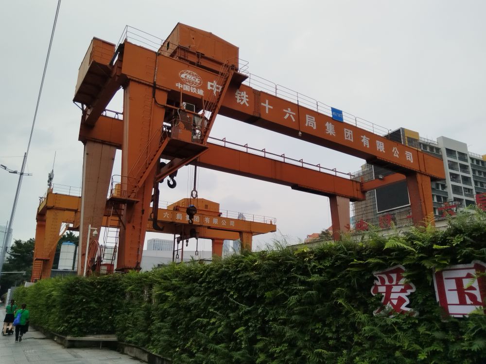 浙江臺州門式起重機(jī)、地鐵出渣機(jī)、工程龍門吊租賃