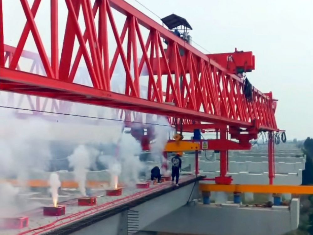 架橋機(jī)型號規(guī)格、技術(shù)參數(shù)、架橋機(jī)廠家銷售出租租賃、安裝搬遷維修