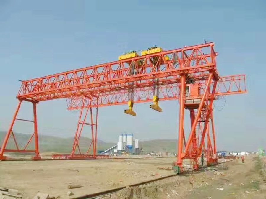 重慶龍門吊、提梁機(jī)、電動(dòng)單雙梁門式起重機(jī)廠家銷售服務(wù)