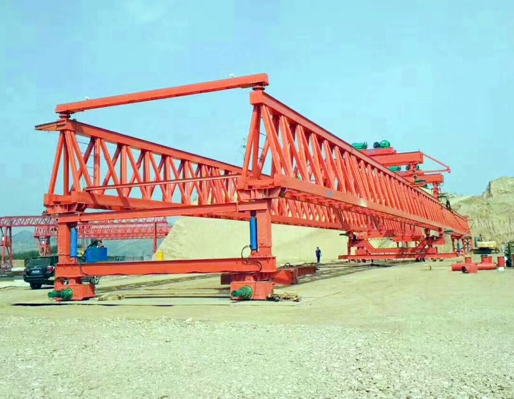 資陽(yáng)架橋機(jī)、架橋機(jī)廠家安裝維修、新東方架橋機(jī)、路橋門機(jī)