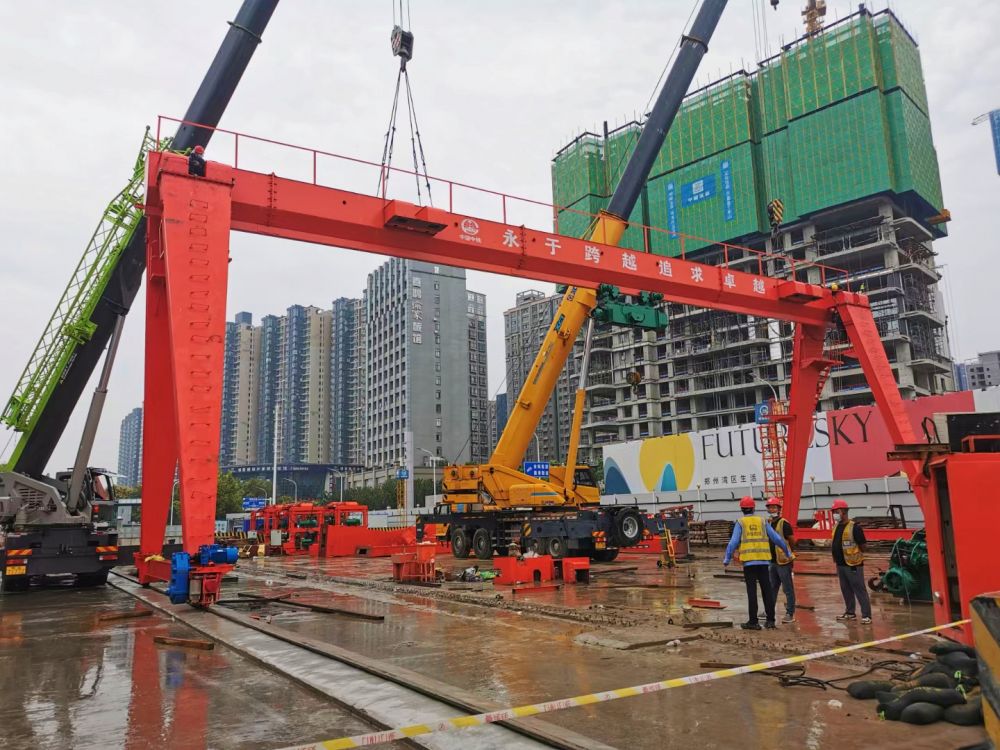 MH型電動(dòng)葫蘆單梁門(mén)式起重機(jī)、可變跨度龍門(mén)吊