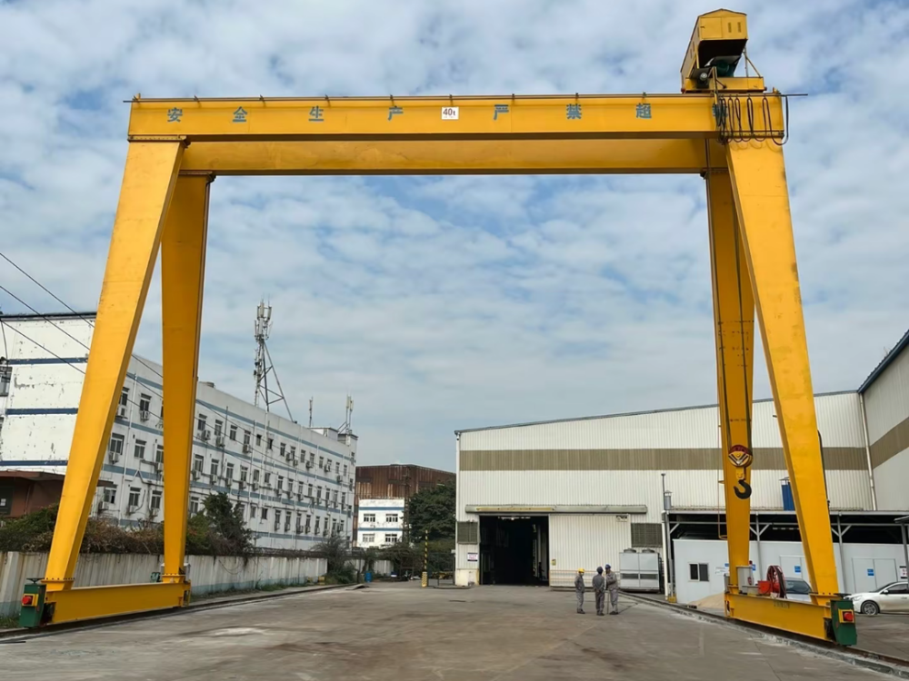 MG型單小車雙梁門式起重機(jī)、ME型雙小車門式起重機(jī)、龍門吊