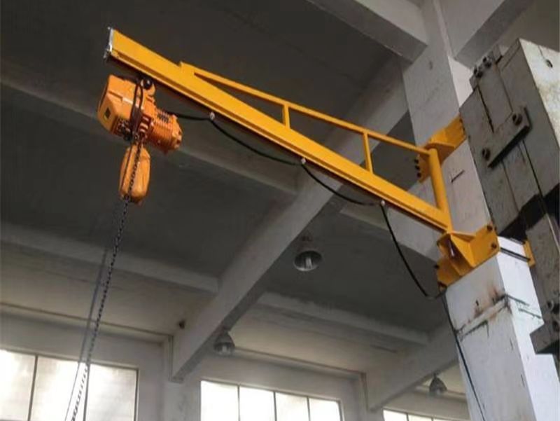壁柱式懸臂吊、可以安裝在柱子上的懸臂起重機