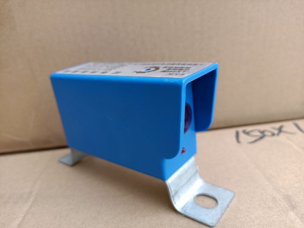 河南起重電氣、安全防護(hù)電氣、紅外線感應(yīng)行程開關(guān)批發(fā)