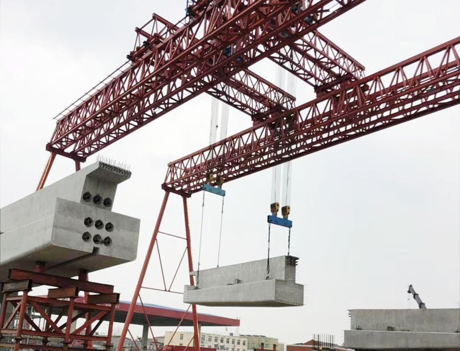 河南路橋工程提梁機(jī)、MG型工程門式起重機(jī)