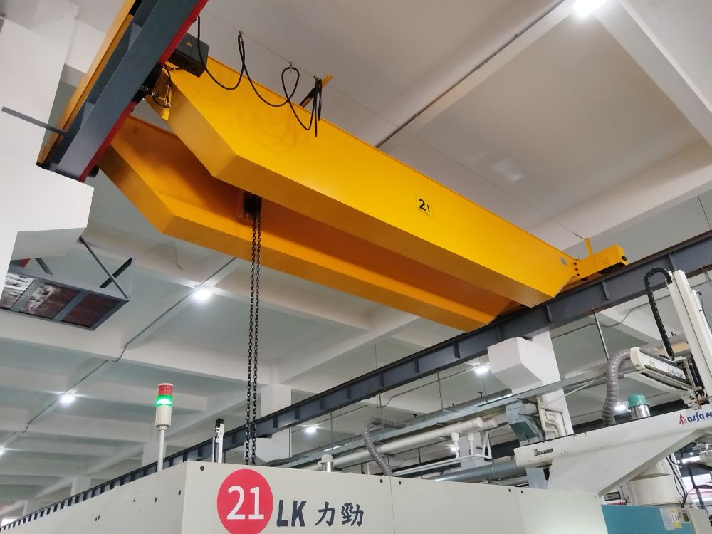 LH電動(dòng)葫蘆橋式起重機(jī)、雙梁天車、吊機(jī)