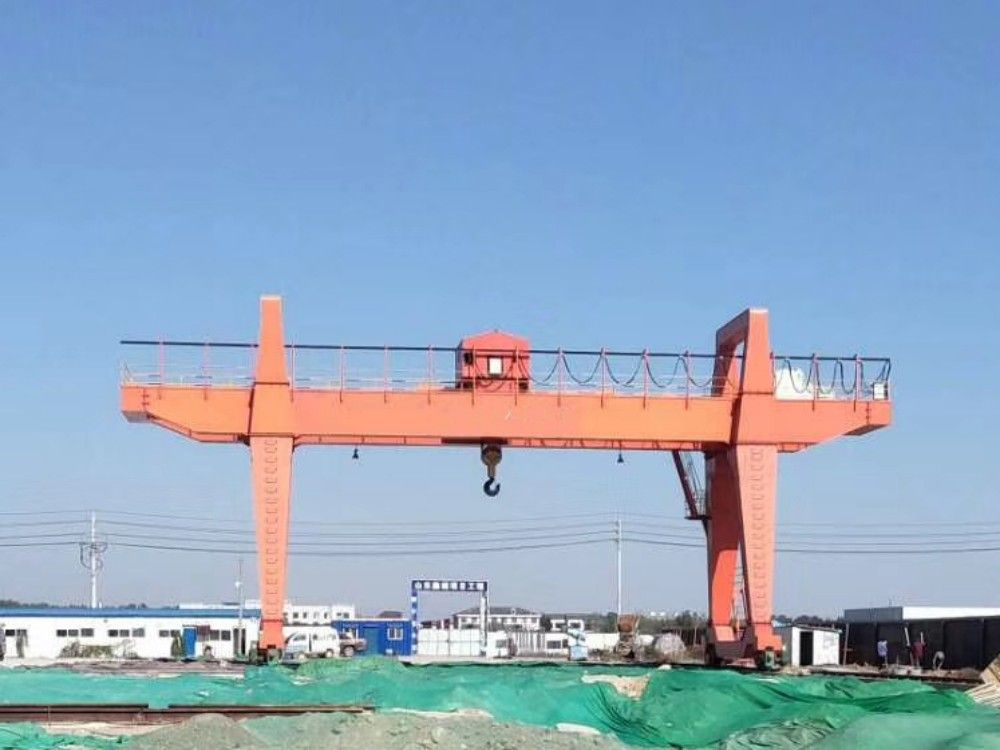 MG型電動(dòng)雙梁門式起重機(jī)、雙梁龍門吊型號規(guī)格、技術(shù)參數(shù)、價(jià)格