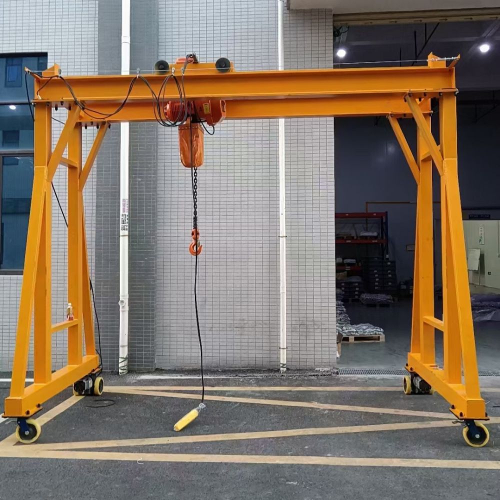 無軌電動雙梁小龍門、無軌自行走門式起重機(jī)
