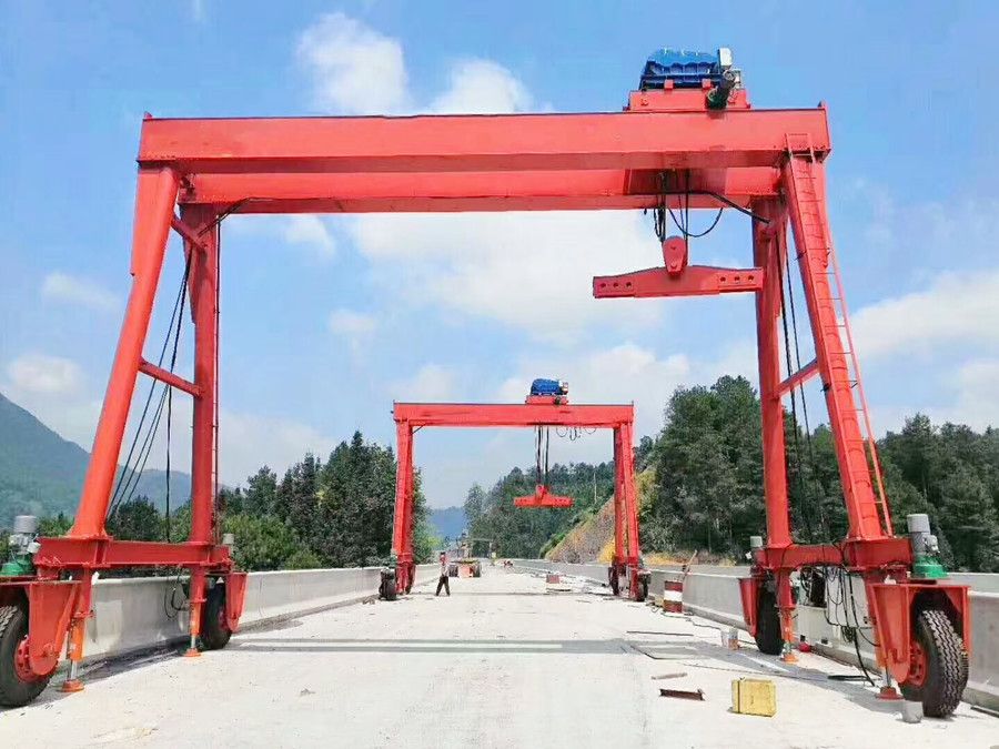 徐州起重機(jī)械、輪胎式提梁機(jī)、門式起重機(jī)廠家銷售服務(wù)