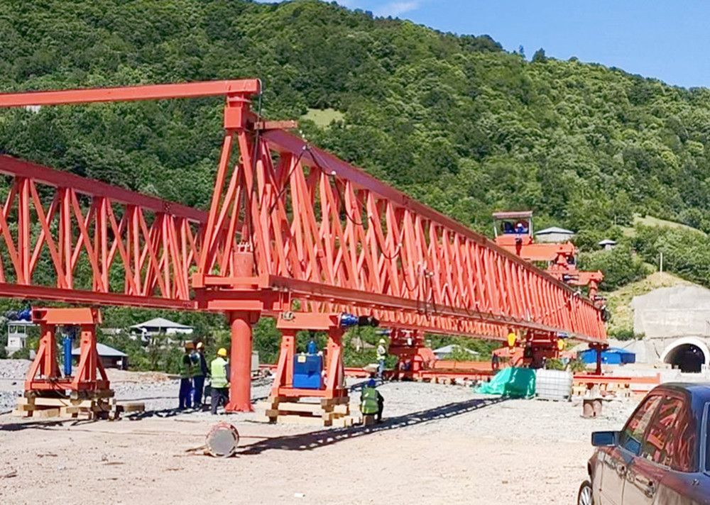 貴州遵義路橋起重機械、自平衡架橋機廠家銷售、安裝維修