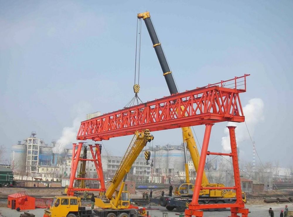 路橋門機、提梁機、工程龍門吊、MG型桁架門式起重機