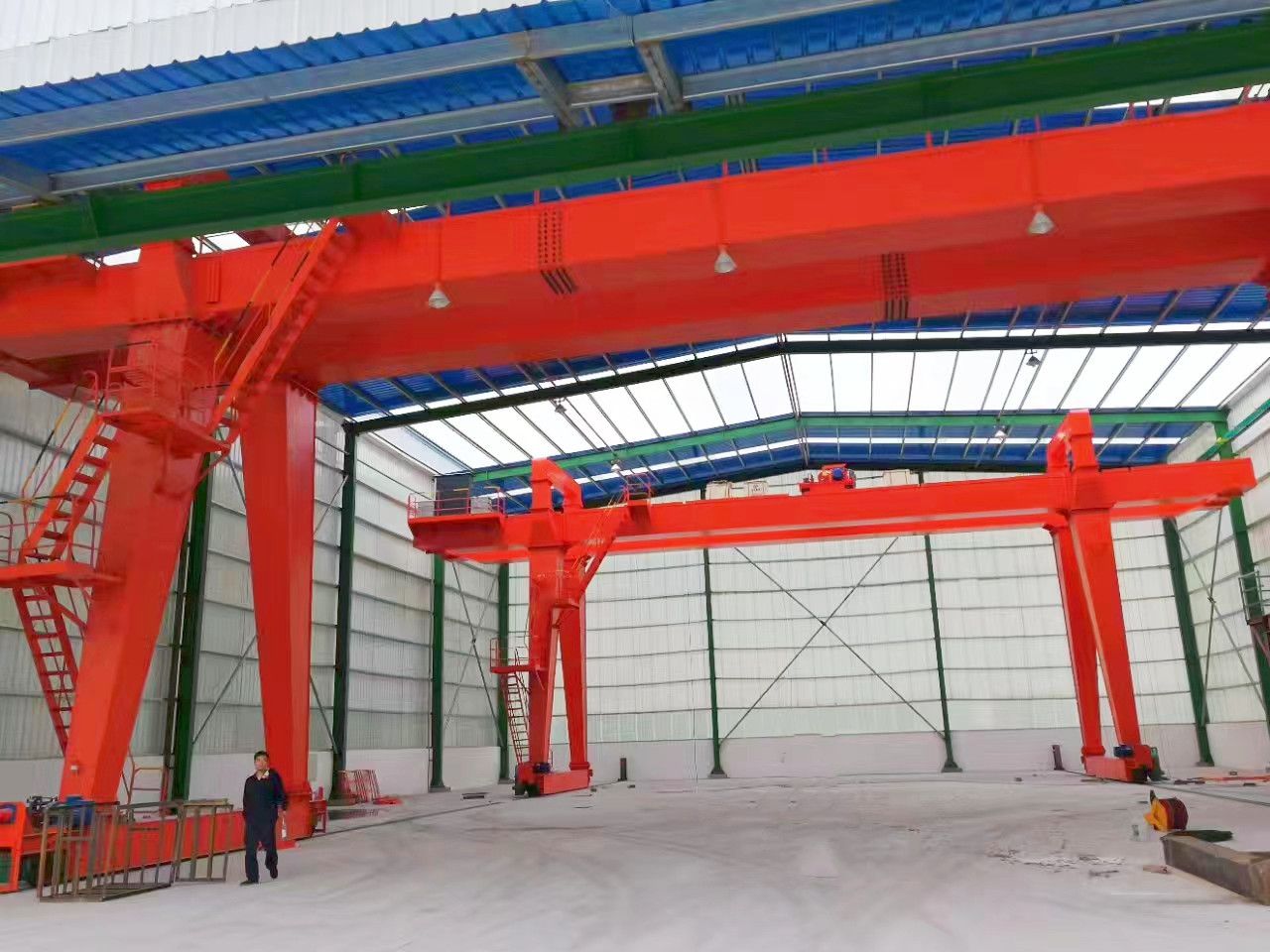 江西景德鎮(zhèn)龍門吊、A型電動(dòng)雙梁門式起重機(jī)廠家銷售、安裝維修