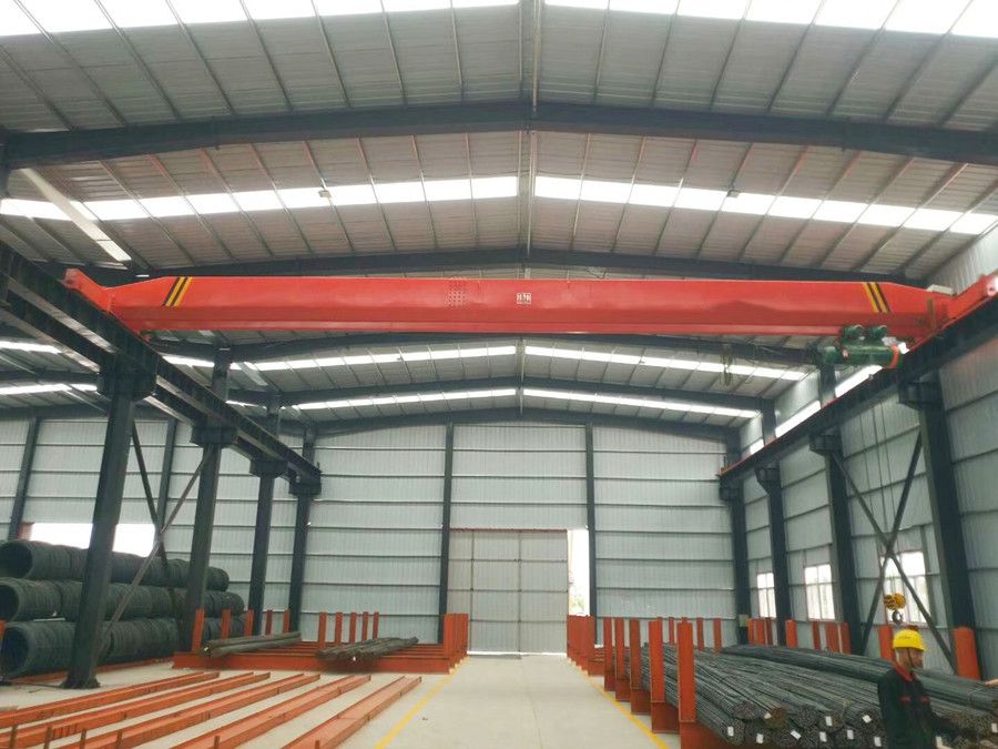 重慶起重機(jī)械、LDA型電動單梁起重機(jī)廠家服務(wù)