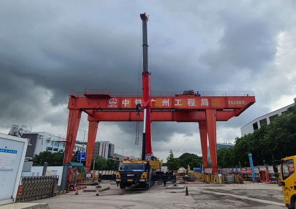 河南新鄉(xiāng)地鐵出渣機(jī)、地鐵專用龍門吊制造安裝租賃廠家服務(wù)