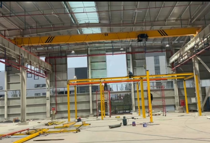 HD型電動(dòng)單梁起重機(jī)、歐式新型低凈空起重機(jī)