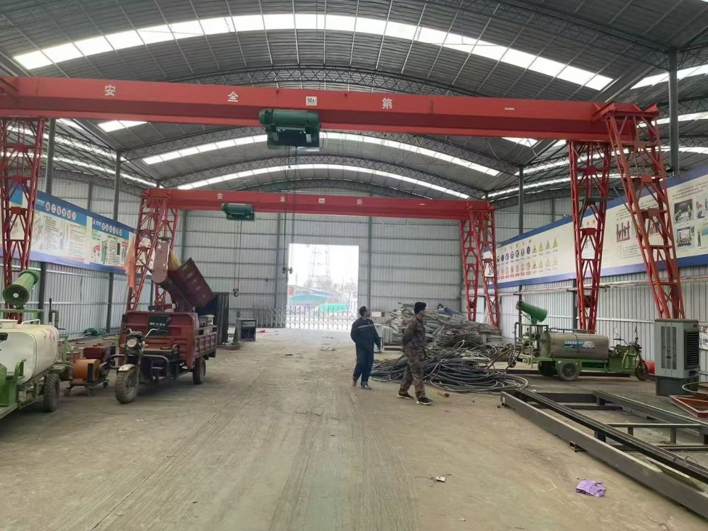 MH型龍門吊、MH型電動(dòng)單梁門式起重機(jī)