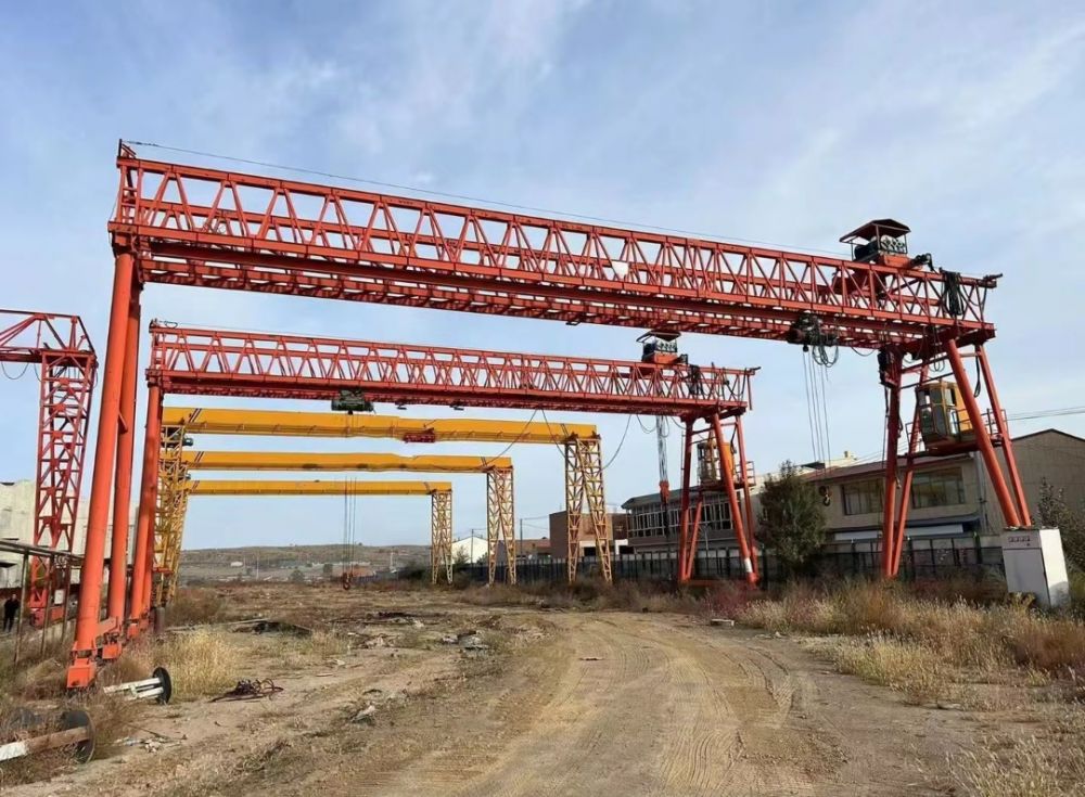 西安龍門吊、工程門式起重機(jī)/提梁機(jī)價(jià)格、廠家