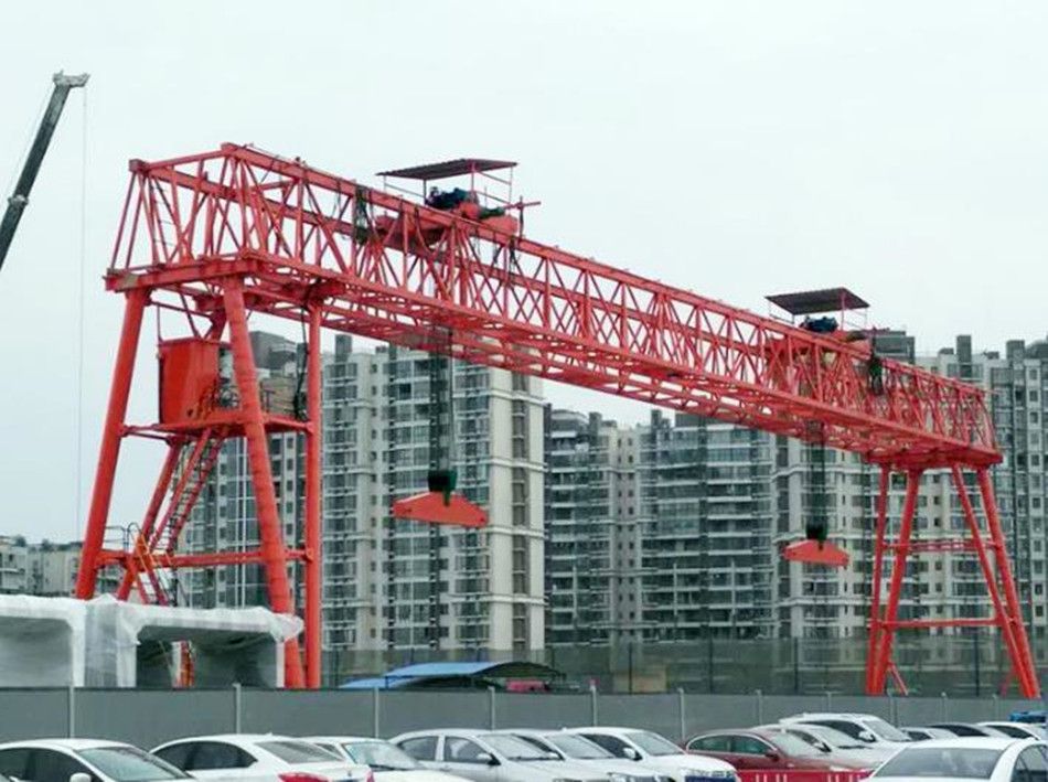 中山提梁機(jī)龍門吊、廣東聯(lián)鳴重型起重機(jī)有限公司