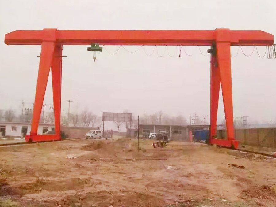 山東臨沂龍門吊、MH型電動(dòng)葫蘆單梁門式起重機(jī)