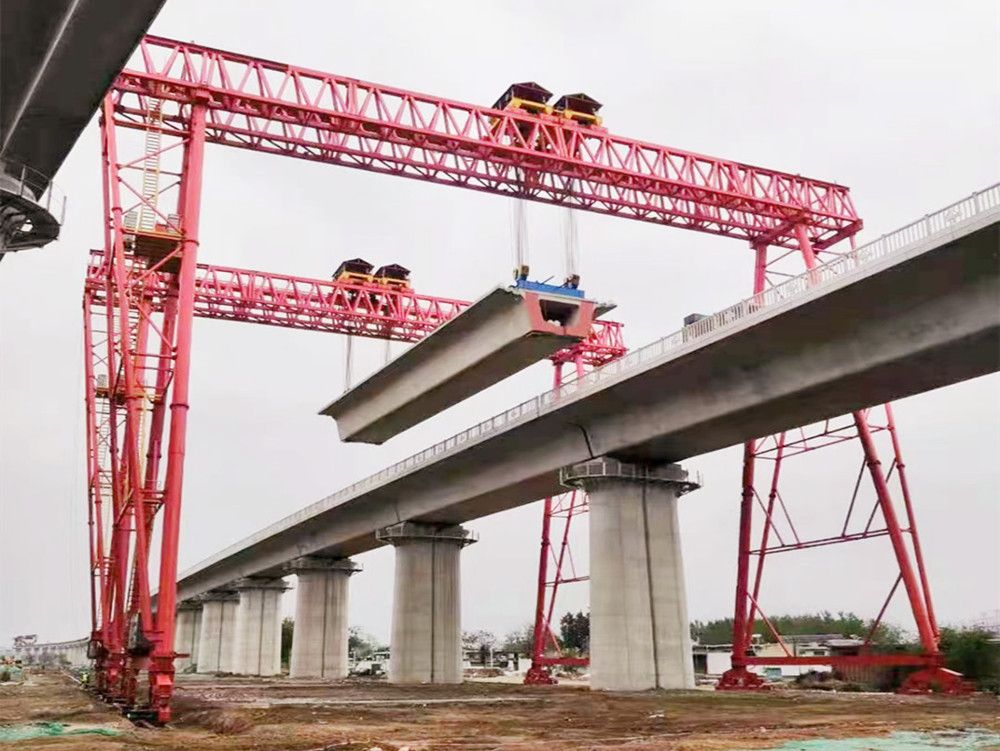 四川宜賓提梁機(jī)、路橋門機(jī)、桁架雙梁門式起重機(jī)廠家銷售安裝維修
