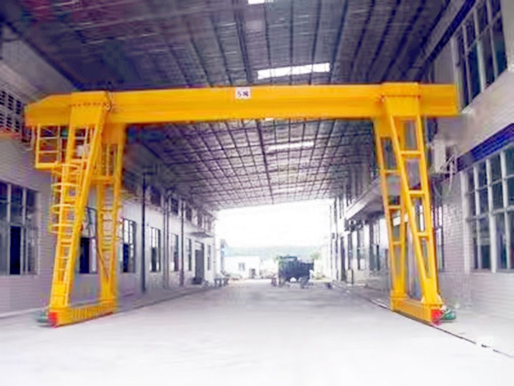湖南龍門吊、衡陽(yáng)電動(dòng)單梁門式起重機(jī)廠家銷售