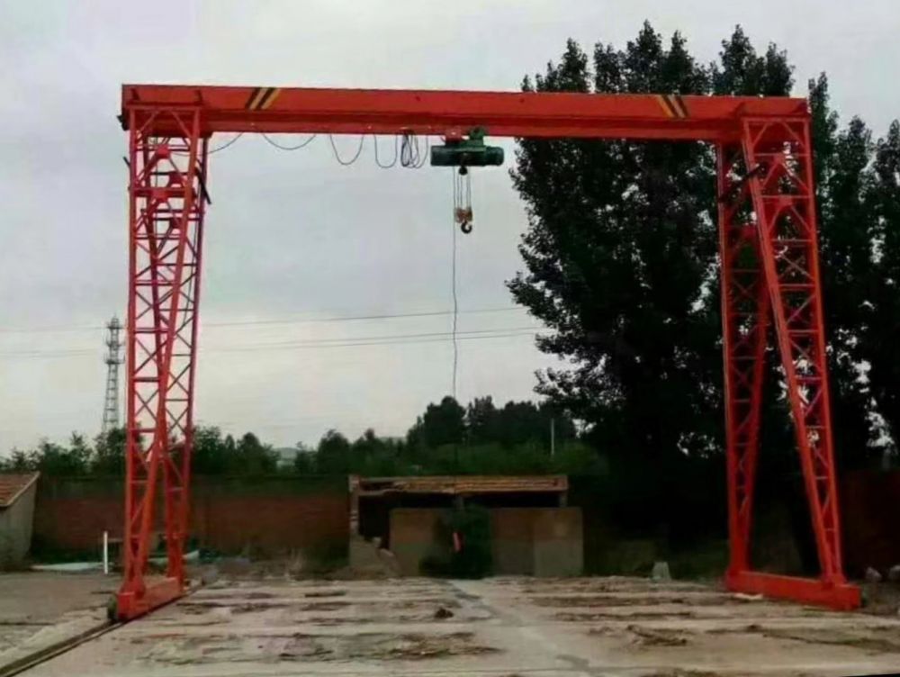 浙江寧波龍門(mén)吊、MH型電動(dòng)單梁門(mén)式起重機(jī)