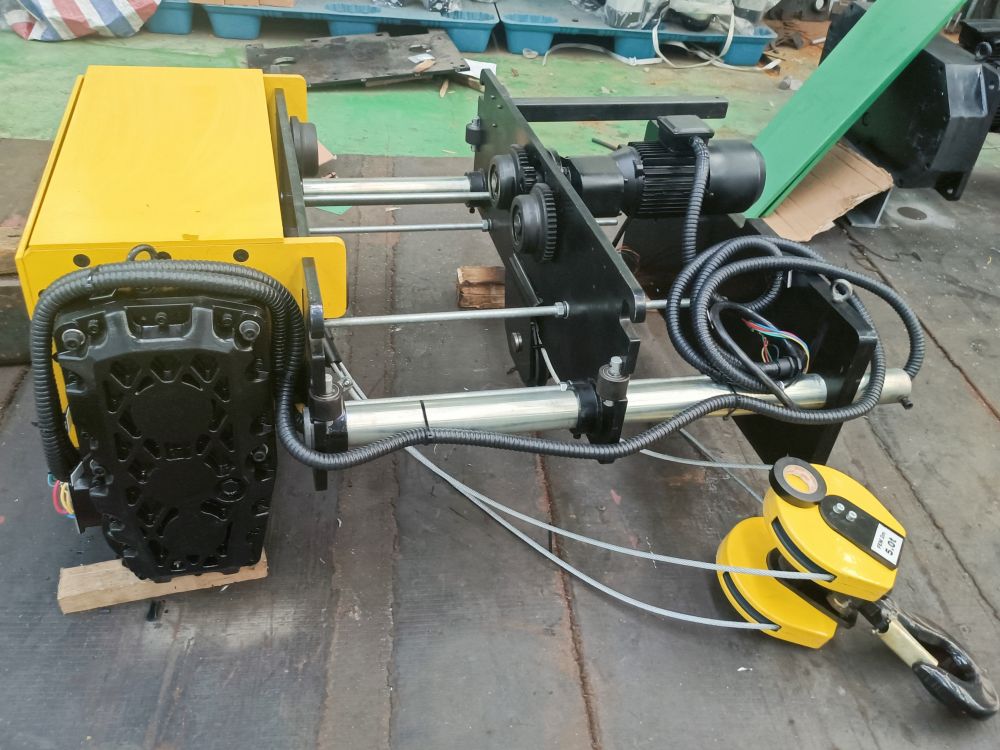 電動葫蘆廠家品牌、歐式新型電動葫蘆生產(chǎn)定制、安裝維修